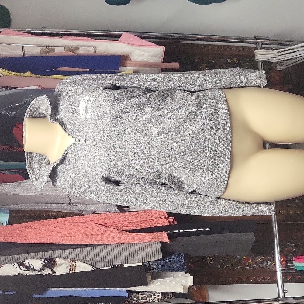 Roots sweater xs